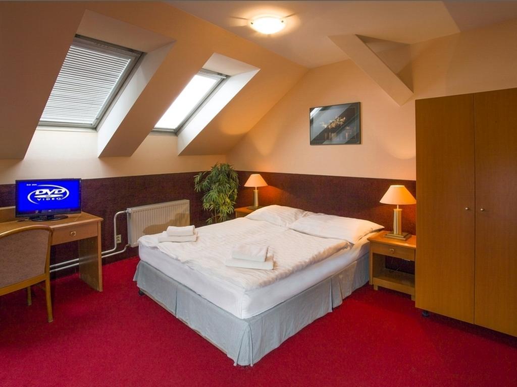 A Plus Hotel & Hostel Prag Dış mekan fotoğraf