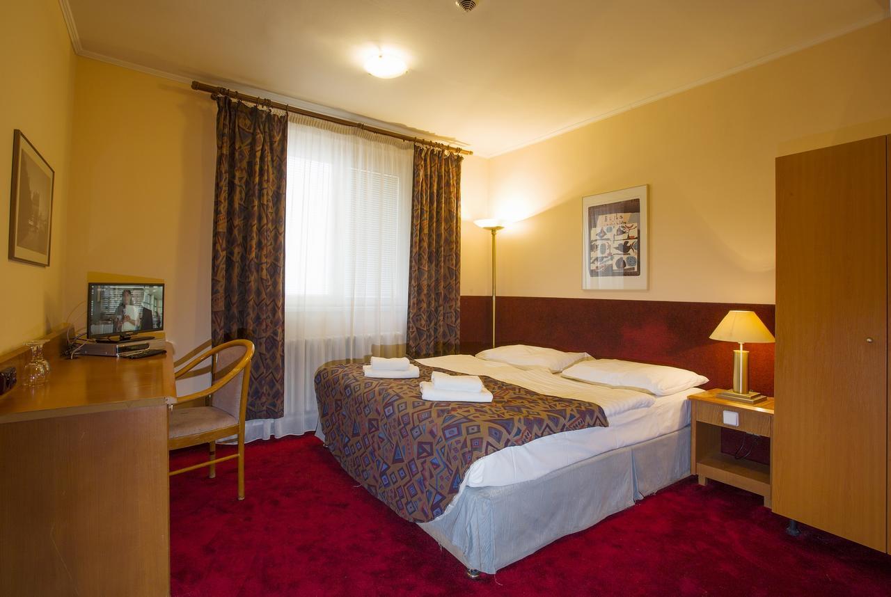 A Plus Hotel & Hostel Prag Dış mekan fotoğraf
