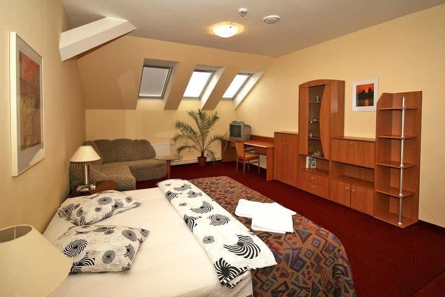 A Plus Hotel & Hostel Prag Dış mekan fotoğraf
