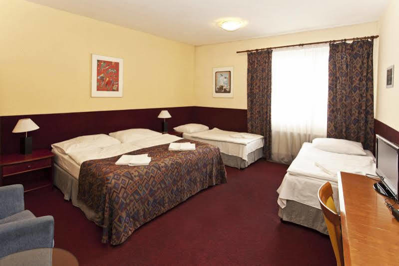 A Plus Hotel & Hostel Prag Dış mekan fotoğraf